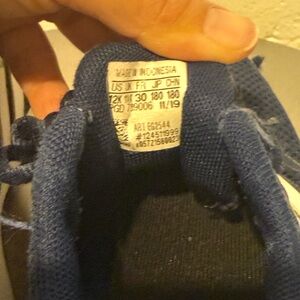 Adidas 12K 18cm sneakers for kids